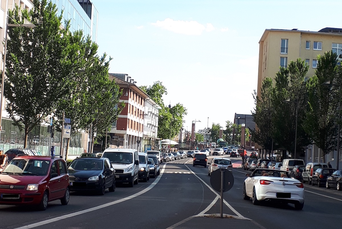 Frankfurter Stadtzentrum, Kurt-Schumacher